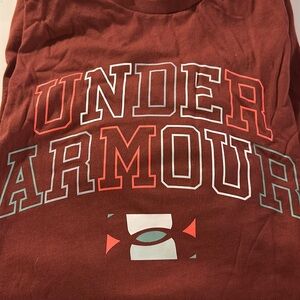 Under Armour Women’s tshirt